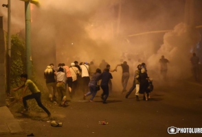После разгона демонстрации полиция задержала 165 человек